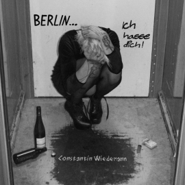 Hörbuch Berlin... ich hasse dich!  - Autor Constantin Wiedemann   - gelesen von Schauspielergruppe