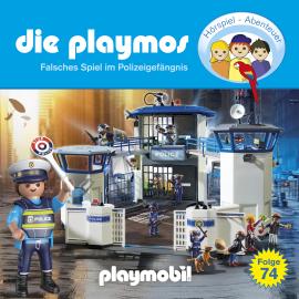 Hörbuch Die Playmos, Folge 74: Falsches Spiel im Polizeigefängnis  - Autor David Bredel, Florian Fickel   - gelesen von Schauspielergruppe
