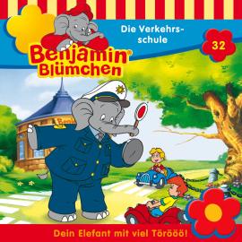 Hörbuch Benjamin Blümchen, Folge 32: Die Verkehrsschule  - Autor Elfie Donnelly   - gelesen von Schauspielergruppe