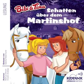 Hörbuch Schatten über dem Martinshof - Bibi & Tina - Hörbuch, Folge 1 (Ungekürzt)  - Autor Markus Dittrich, Vincent Andreas   - gelesen von Sascha Rotermund